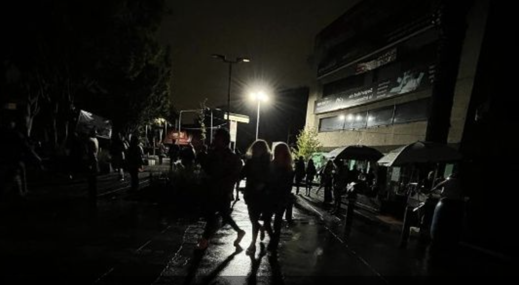 ¿Que estados se quedaron sin electricidad en México? Declaran emergencia por mega apagones en México tras caída de sistema